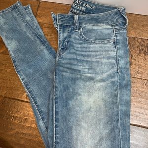 American Eagle Skinny Light Wash jeans